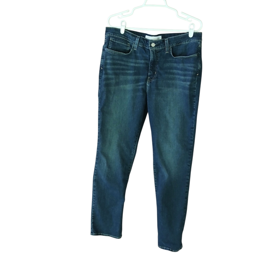 Signature Levi Strauss Gold Dark Wash Totally Shaping Straight Leg Jeans Size 16